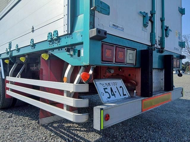 NISSAN DIESEL QUON 2008 Image 31