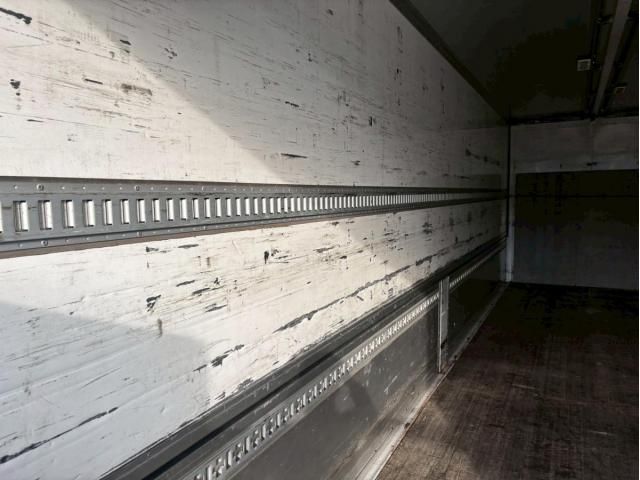 MITSUBISHI FUSOU SUPER GREAT 2015 Image 31