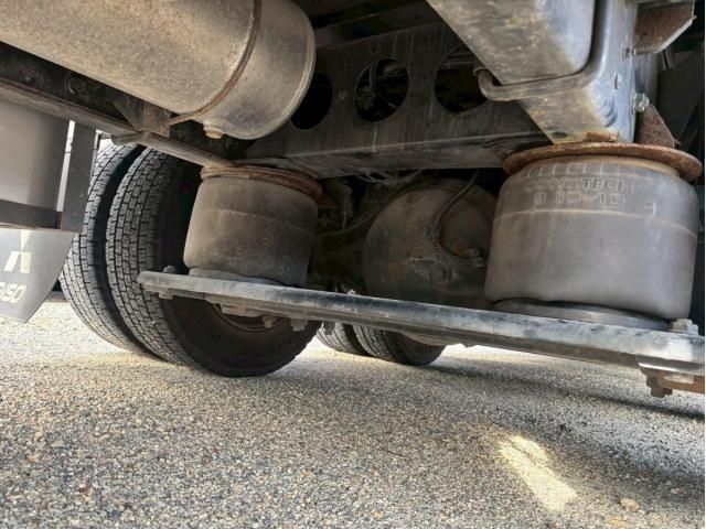 MITSUBISHI FUSOU SUPER GREAT 2015 Image 31