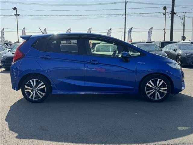 HONDA FIT HYBRID 2016 Image 31
