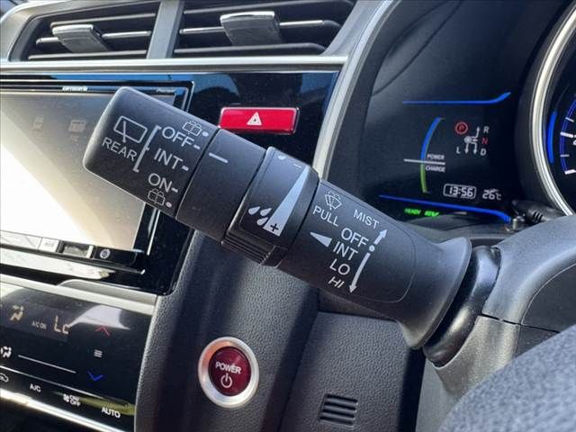 HONDA FIT HYBRID 2016 Image 31