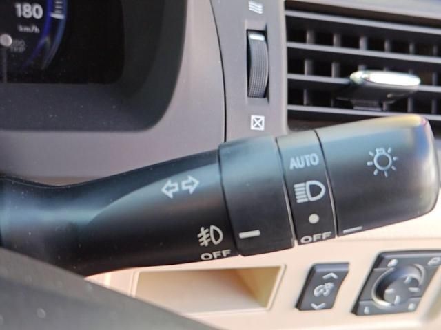 TOYOTA LEXUS HS250H 2012 Image 31