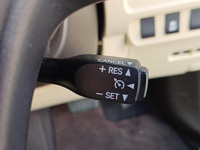 TOYOTA LEXUS HS250H 2012 Image 31