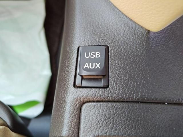 TOYOTA LEXUS HS250H 2012 Image 31