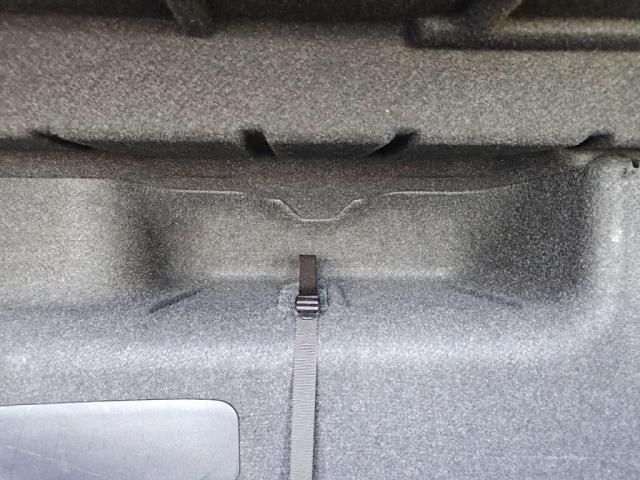 TOYOTA LEXUS HS250H 2012 Image 31