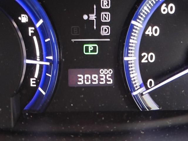 TOYOTA LEXUS HS250H 2012 Image 31