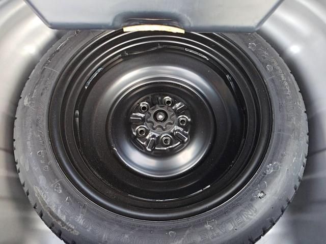 TOYOTA LEXUS HS250H 2012 Image 31