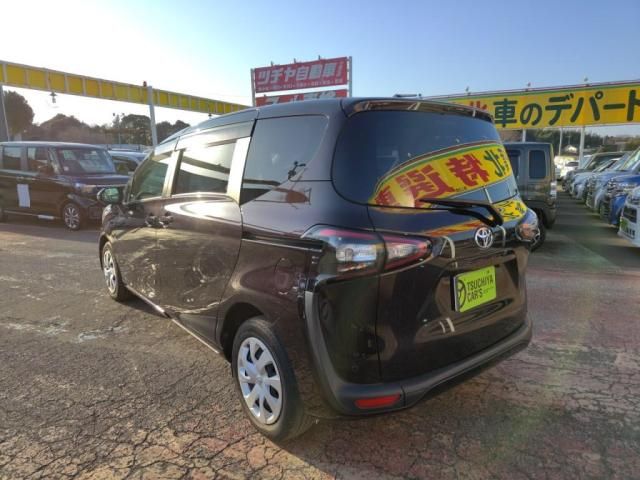 TOYOTA SIENTA 2018 Image 31