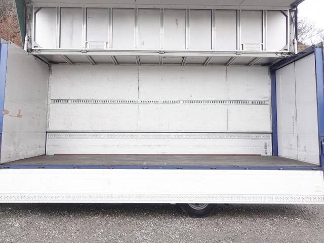 MITSUBISHI FUSOU FIGHTER 2016 Image 31