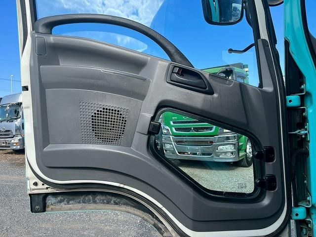 ISUZU FORWARD 2014 Image 31