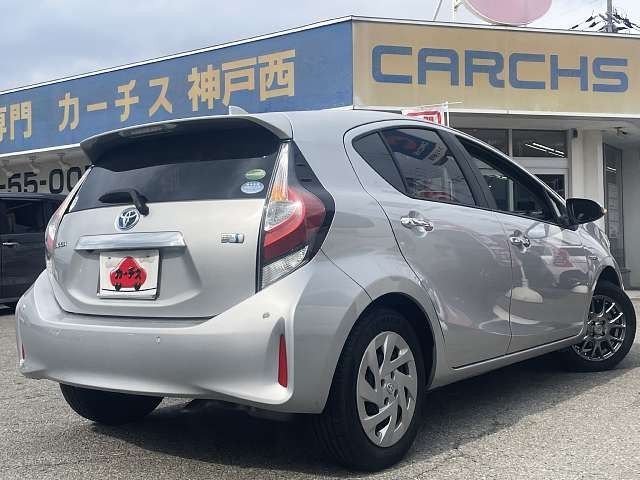 TOYOTA AQUA 2018 Image 31