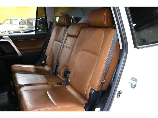 TOYOTA LANDCRUISER PRADO 2022 Image 31