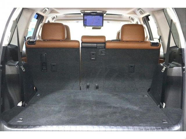 TOYOTA LANDCRUISER PRADO 2022 Image 31