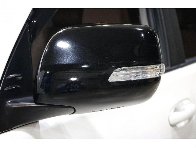 TOYOTA LANDCRUISER PRADO 2022 Image 31