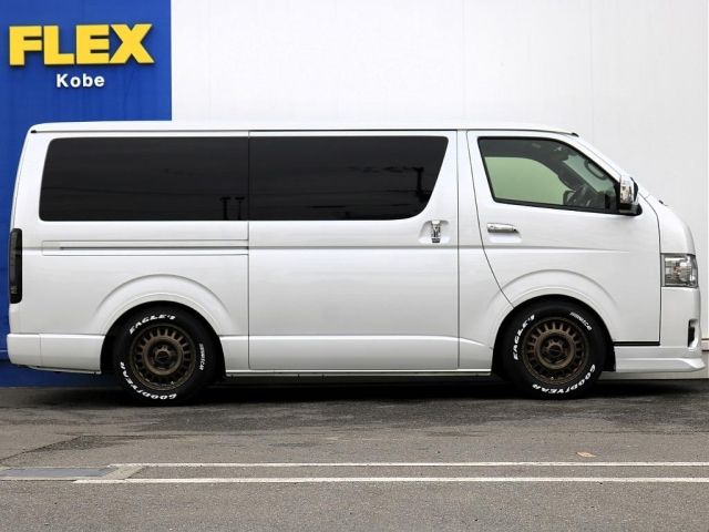 TOYOTA HIACE VAN 2WD 2024 Image 31