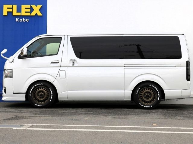 TOYOTA HIACE VAN 2WD 2024 Image 31