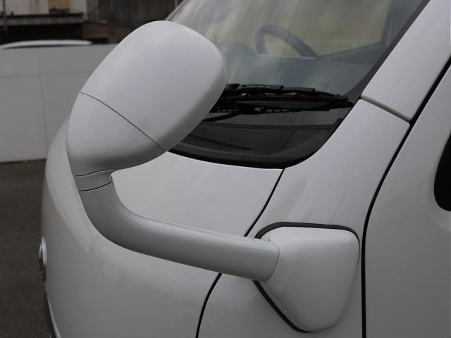 TOYOTA HIACE VAN 2WD 2024 Image 31