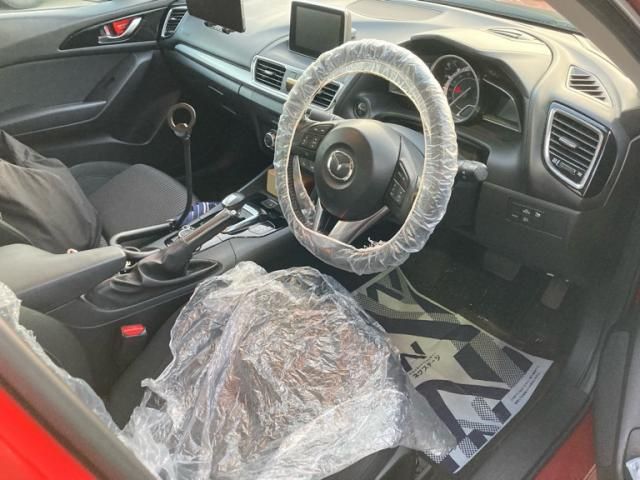 MAZDA AXELA HYBRID 2014 Image 31