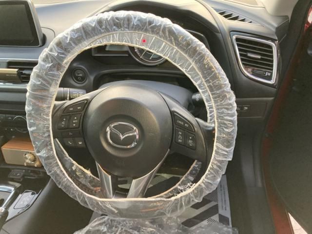 MAZDA AXELA HYBRID 2014 Image 31