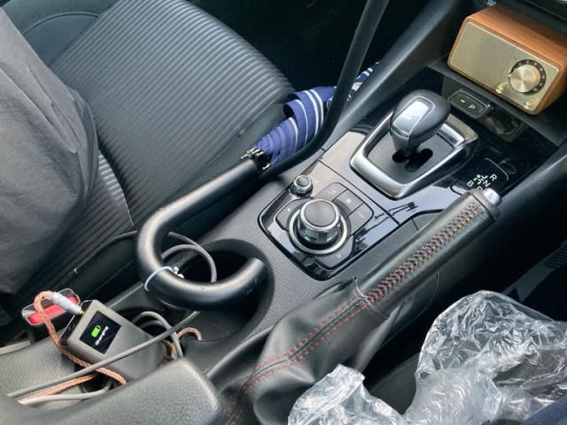 MAZDA AXELA HYBRID 2014 Image 31