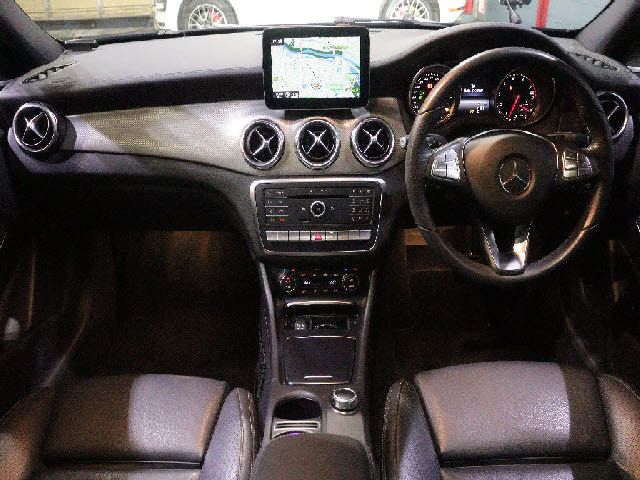 MERCEDES BENZ GLA CL 2017 Image 31