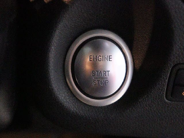 MERCEDES BENZ GLA CL 2017 Image 31