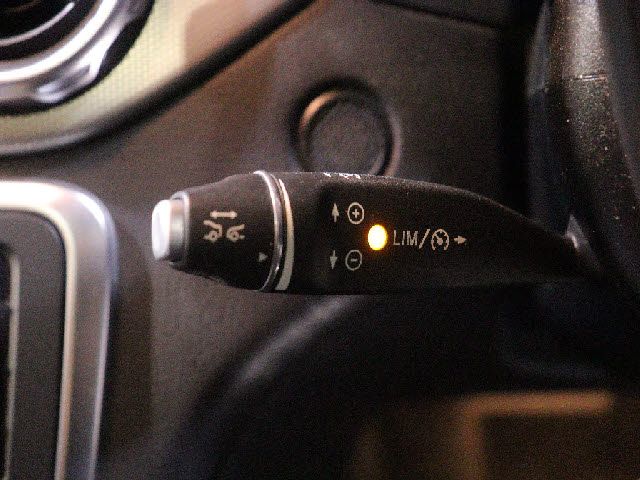 MERCEDES BENZ GLA CL 2017 Image 31