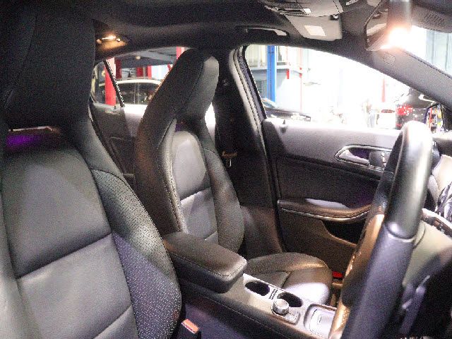 MERCEDES BENZ GLA CL 2017 Image 31