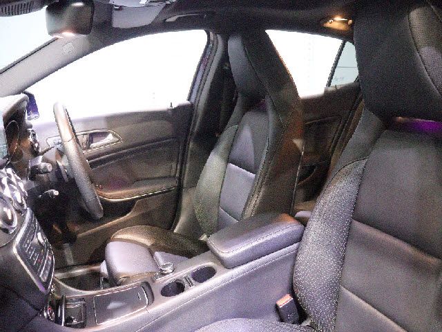 MERCEDES BENZ GLA CL 2017 Image 31