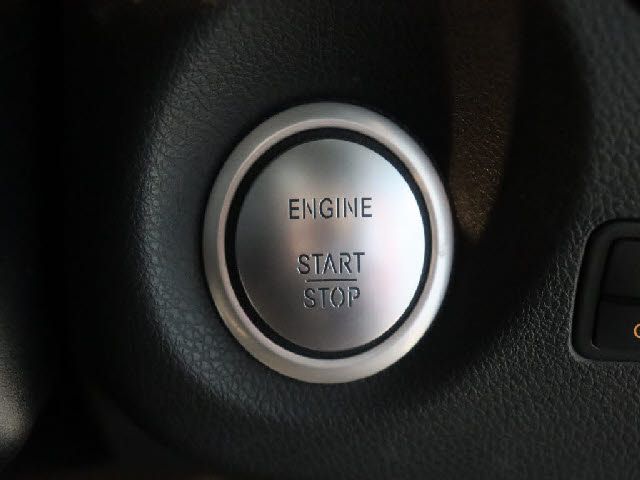 MERCEDES BENZ GLA CL 2017 Image 31