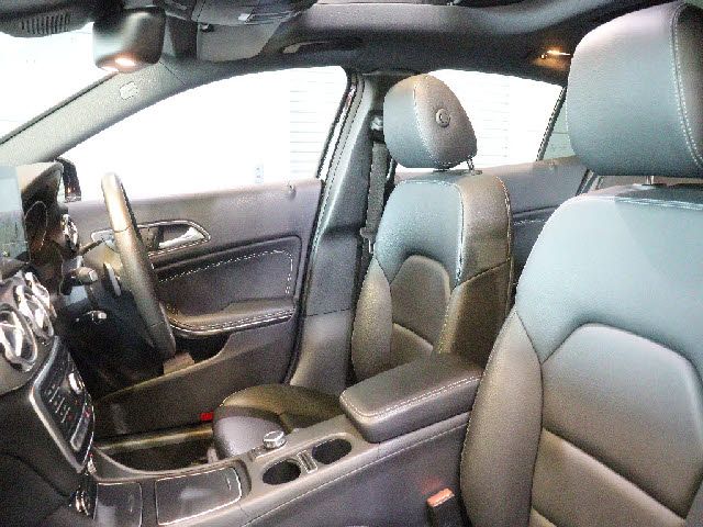 MERCEDES BENZ GLA CL 2017 Image 31