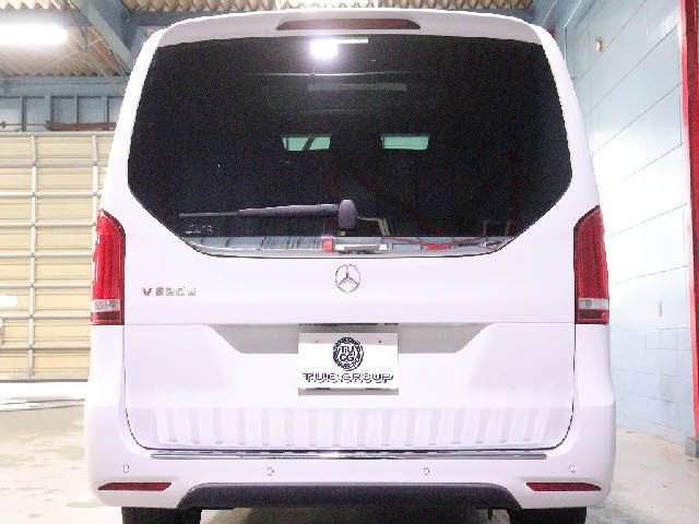 MERCEDES BENZ V CLAS 2020 Image 31