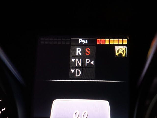 MERCEDES BENZ V CLAS 2020 Image 31