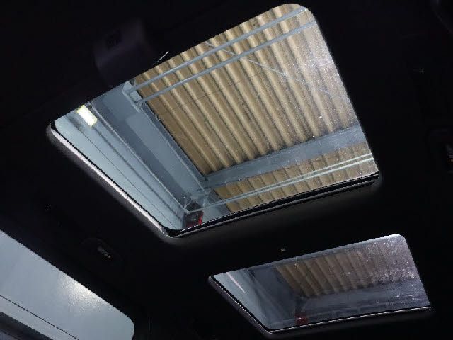 MERCEDES BENZ V CLAS 2020 Image 31