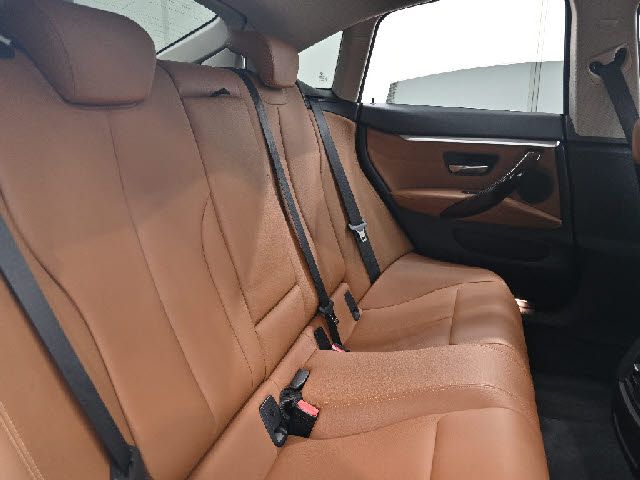 BMW 4SERIES GRAN COU 2016 Image 31