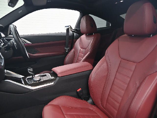 BMW 4SERIES COUPE 2023 Image 31