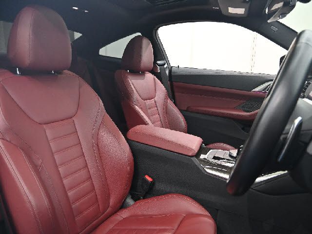 BMW 4SERIES COUPE 2023 Image 31