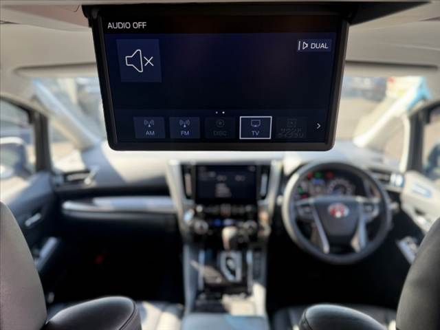 TOYOTA ALPHARD HYBRID 4WD 2020 Image 31