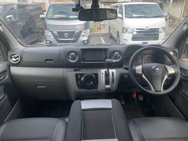NISSAN NV350 CARAVAN 2019 Image 31