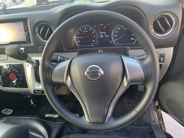 NISSAN NV350 CARAVAN 2019 Image 31