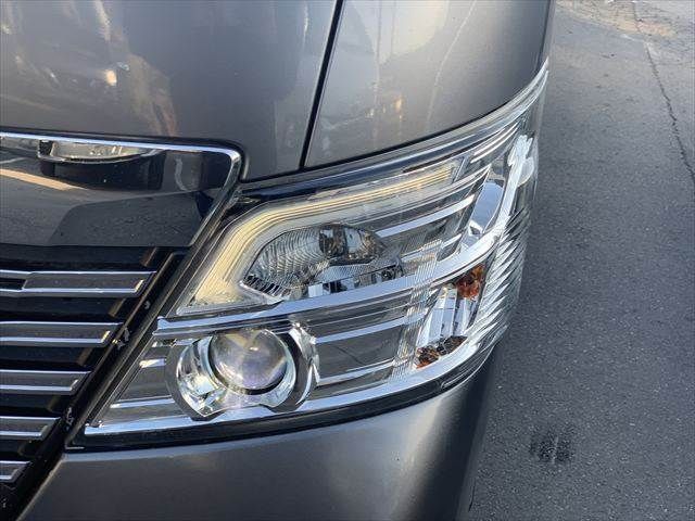 NISSAN NV350 CARAVAN 2019 Image 31