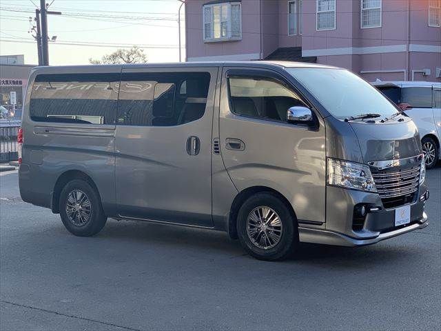 NISSAN NV350 CARAVAN 2019 Image 31