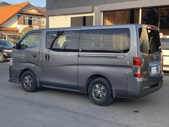 NISSAN NV350 CARAVAN 2019 Image 31