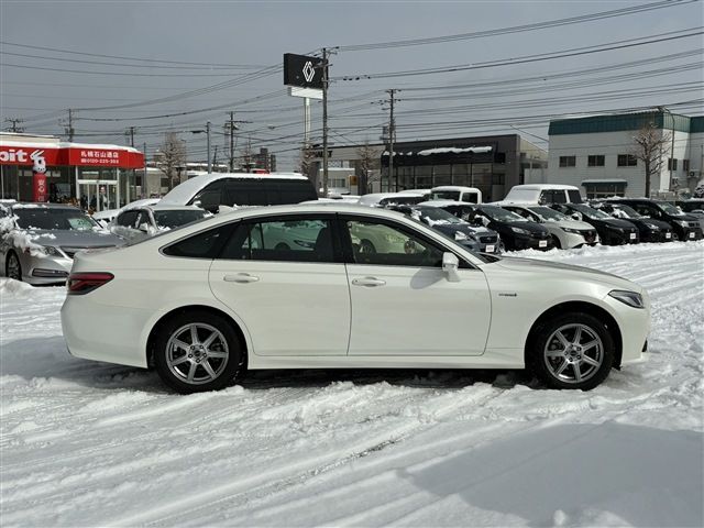 TOYOTA CROWN SEDAN HYBRID 4 2018 Image 31