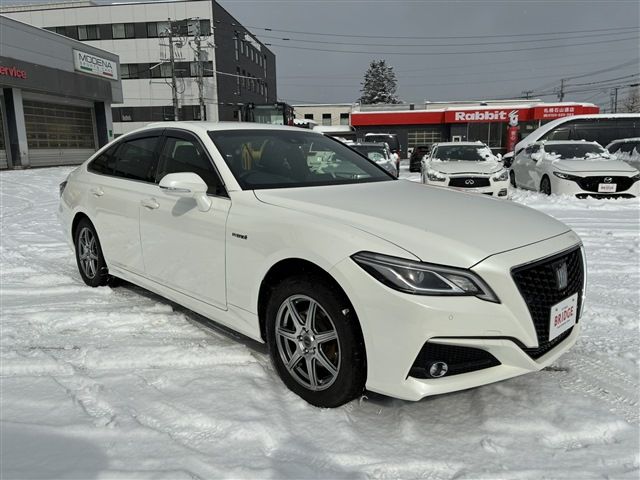 TOYOTA CROWN SEDAN HYBRID 4 2018 Image 31