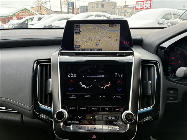 TOYOTA CROWN SEDAN HYBRID 4 2018 Image 31