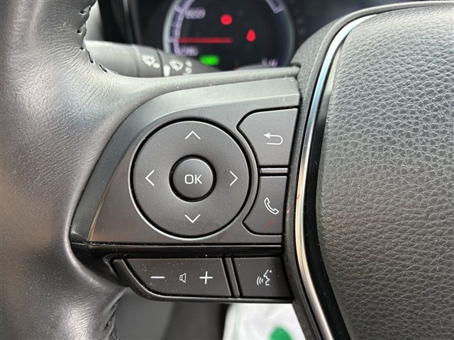 TOYOTA CROWN SEDAN HYBRID 4 2018 Image 31