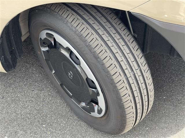 TOYOTA SIENTA HYBRID 2024 Image 31