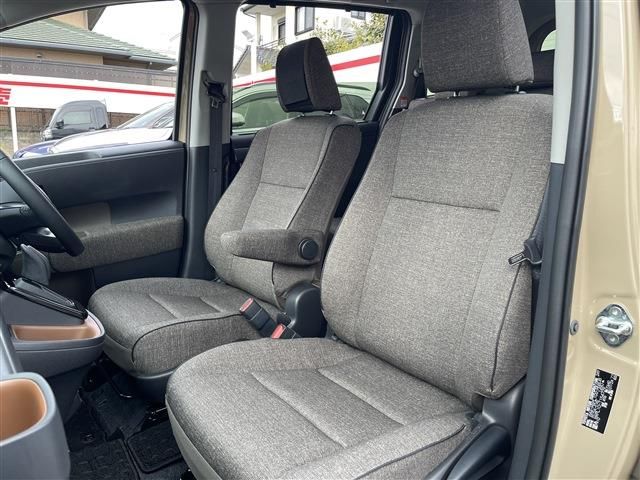 TOYOTA SIENTA HYBRID 2024 Image 31