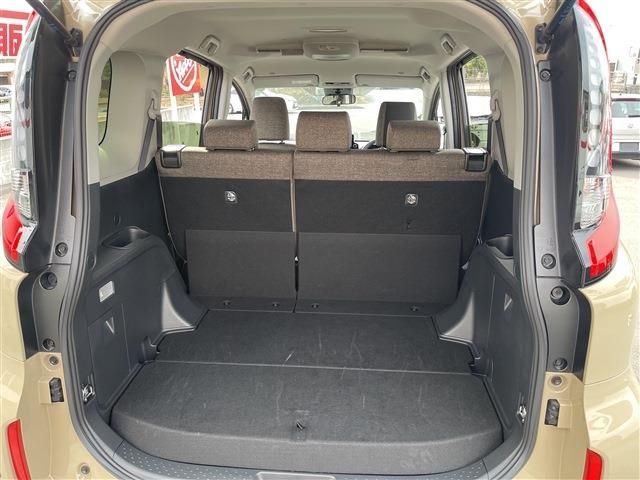 TOYOTA SIENTA HYBRID 2024 Image 31